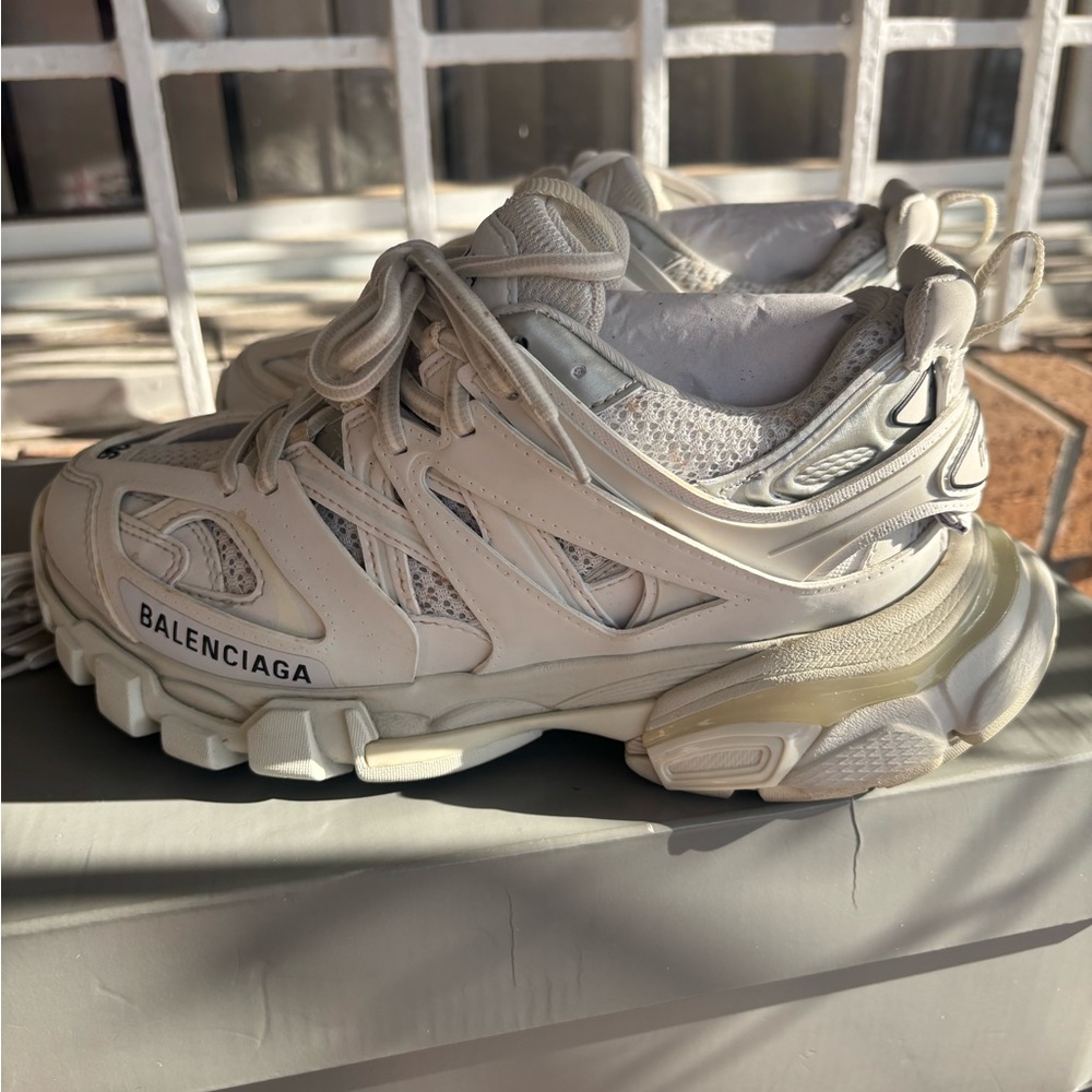 Balenciaga Women's Cream Sneakers